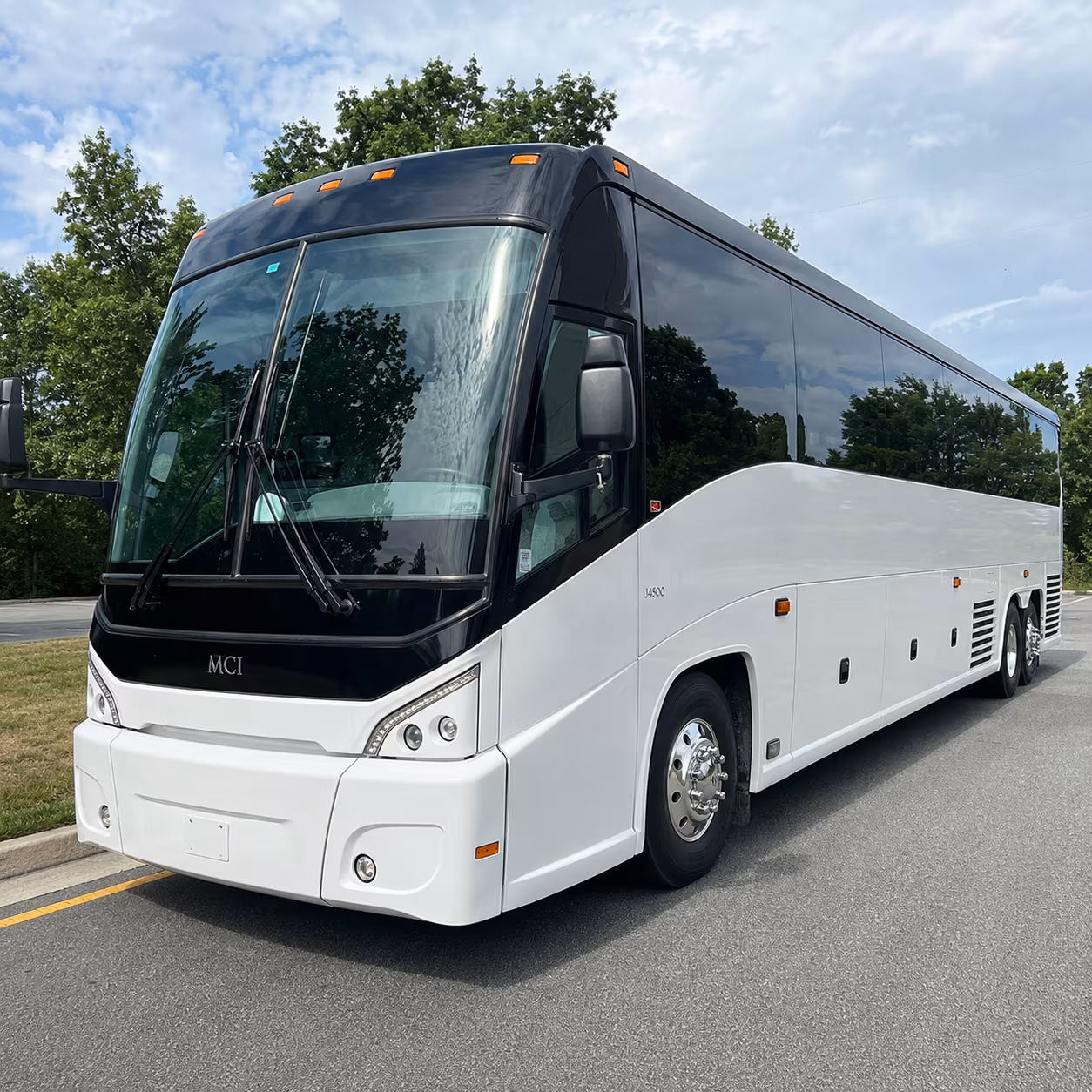 clovis charter bus hero 3