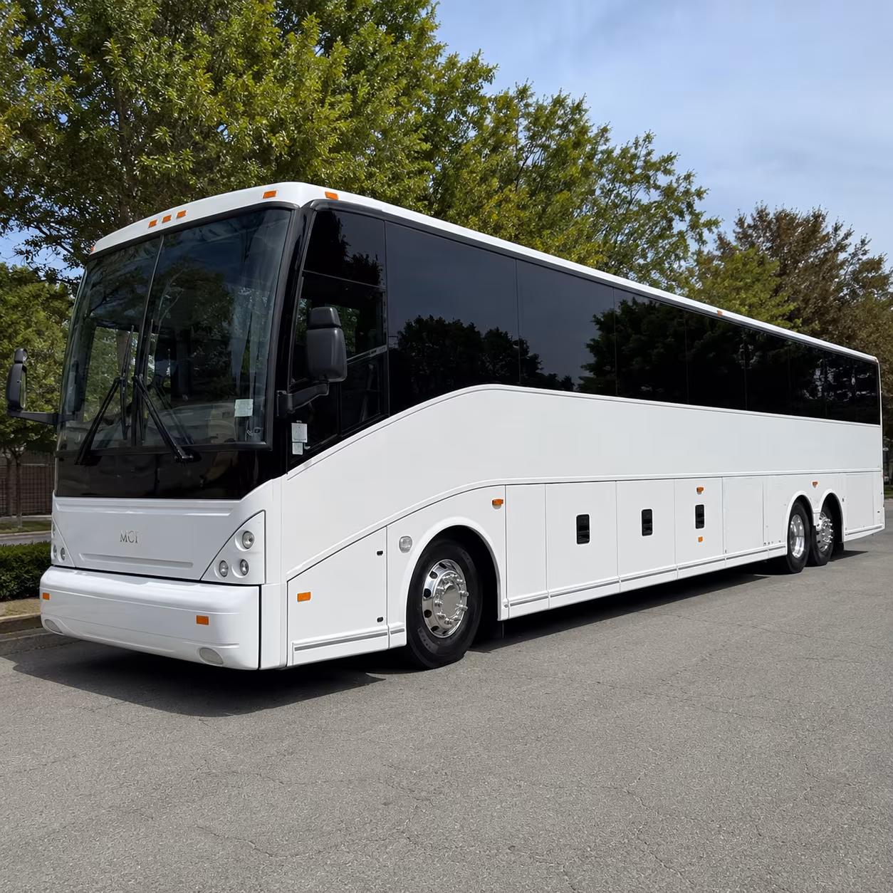 sacramento international airport shuttles up ca 99 for clovis groups